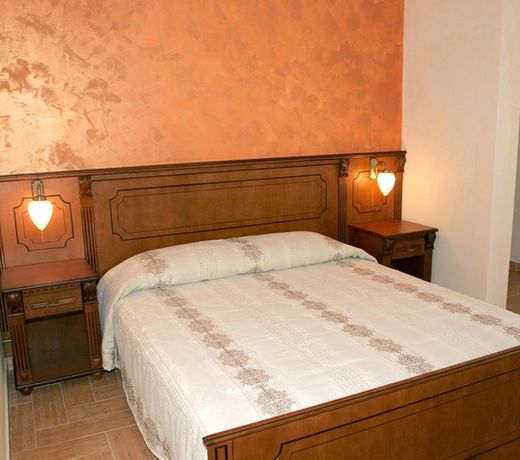 St.George Hotel