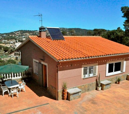 Rental Villa Canxevi - Lloret de Mar 3 bedrooms 6 persons - POP 15881