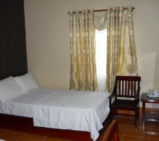 Winter Spring Homestay Center