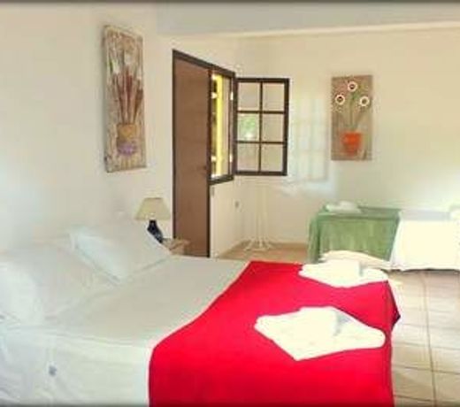 VELINN Caravela Pousada e Villas