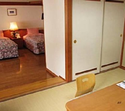 Hotel White Inn Kitashiga