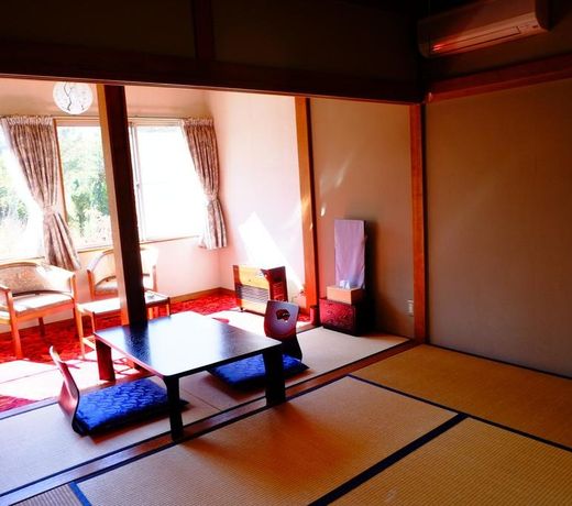 Ryokan Fujitomita
