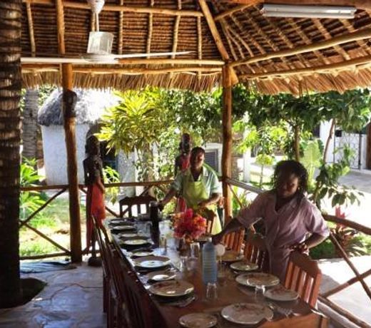 Watamu Sunflower House