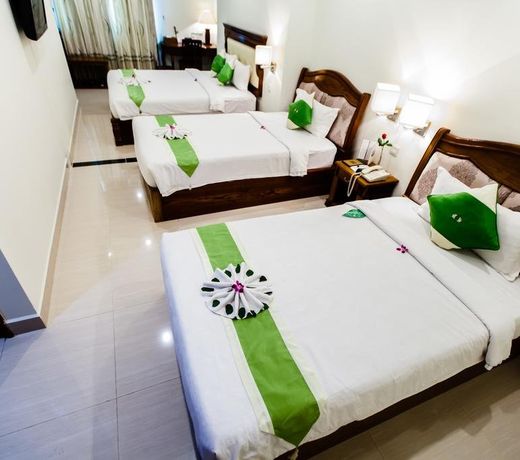 Green Palace Hotel