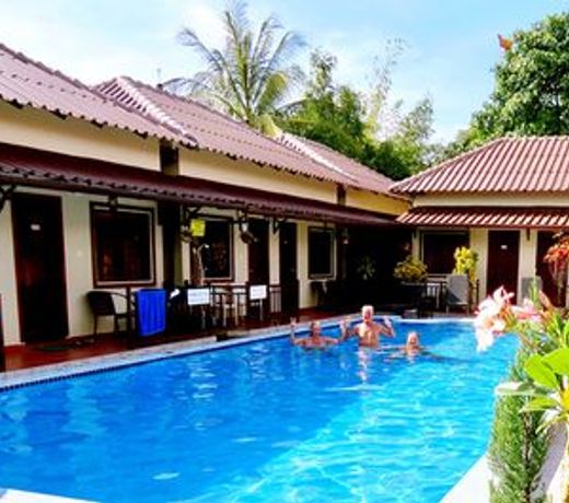 Makara Bungalows