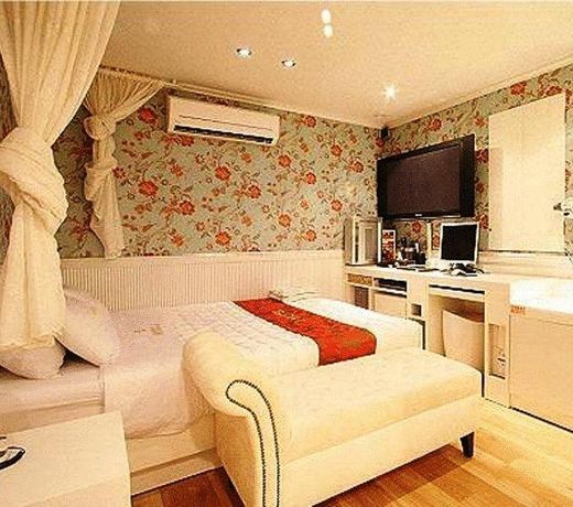 D Hotel Shinchon