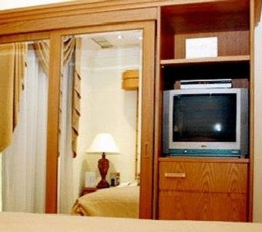 Mirage Suites Hotel - Family Only