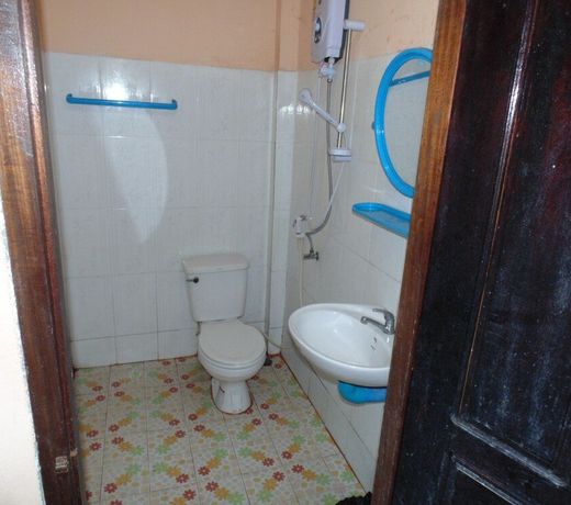 Saynambak Riverside Guest House