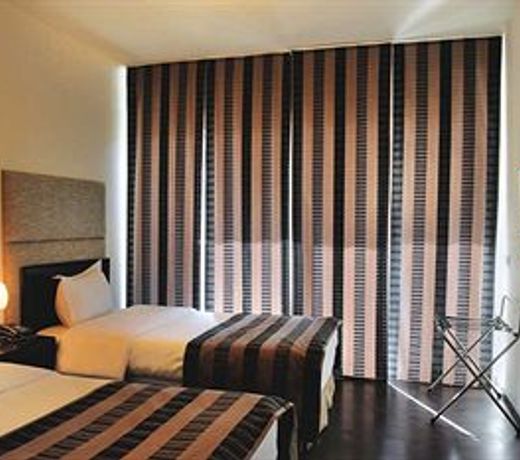 Orient Queen Homes Hotel