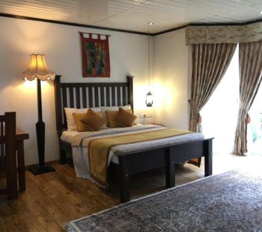 Misty Hills Boutique Cottage