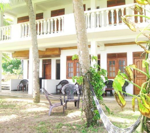 Sunbeam Coral Villa