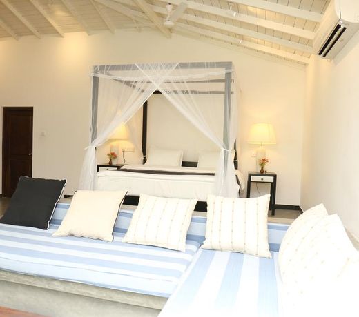 Suite Lanka