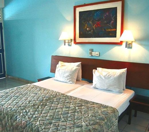 Coral Sands Hotel