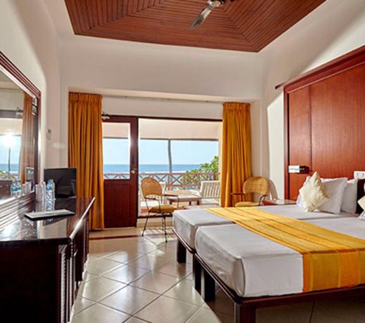 Coral Sands Hotel