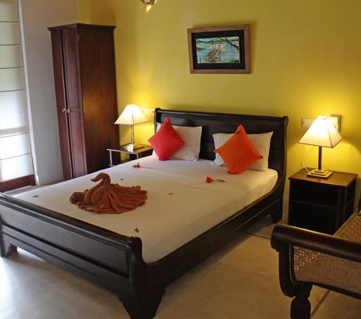 Nooit Gedacht Heritage Hotel (Original Dutch Governors House)
