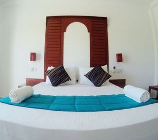 Sundaras Resorts and Spa