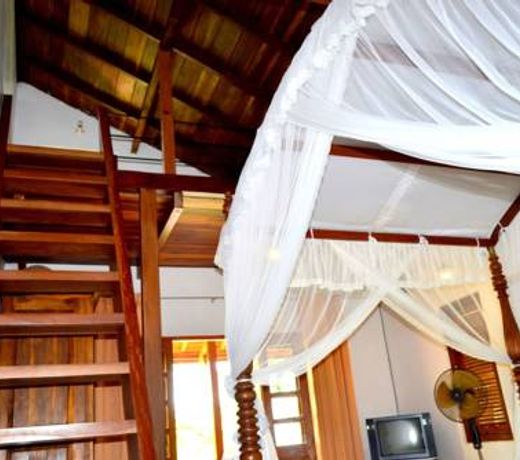 Landa Holiday House