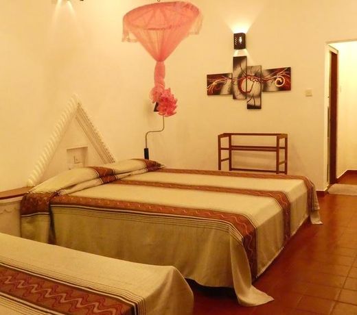 Hotel Hemadan