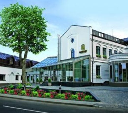 EMBASSY HOTEL BALATONAS