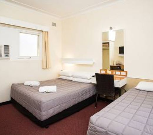 Cowra Motor Inn