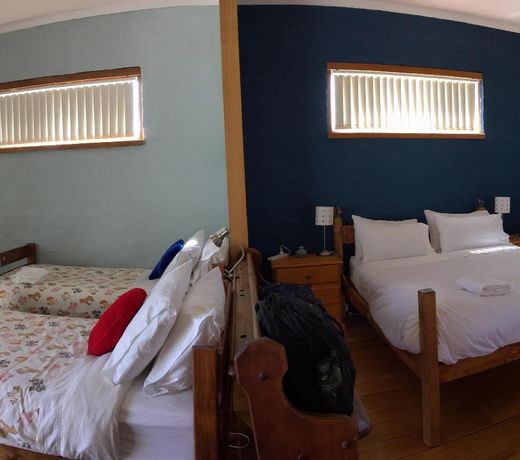 Cherry Top Farmstay - Boutique Eco Village