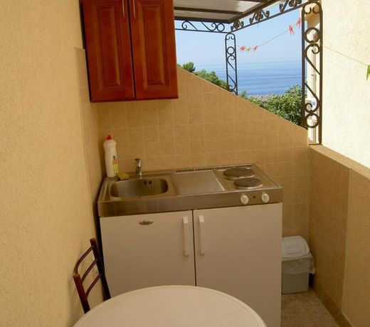 Apartmani More
