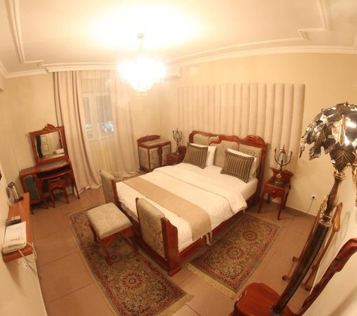HOTEL KOSTA'S