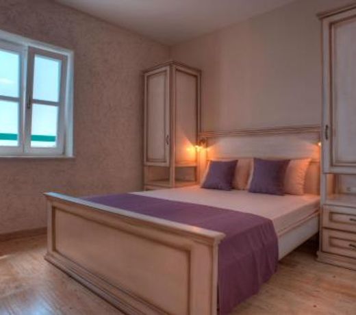 Piazza Apartments 1