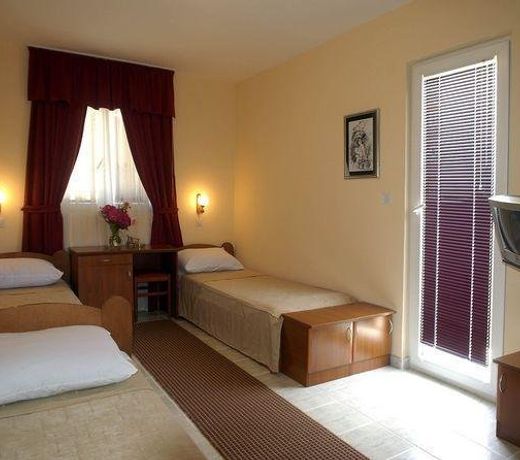 Hotel Podostrog