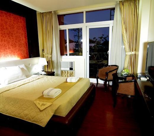SAN REMIGIO PENSIONNE SUITES