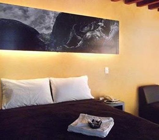 HOTEL REAL DEL PATROCINIO