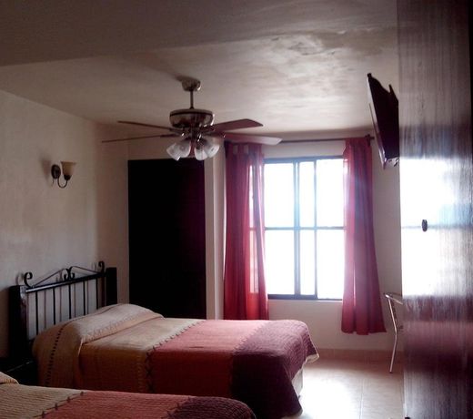 Hotel Uke Inn Teran