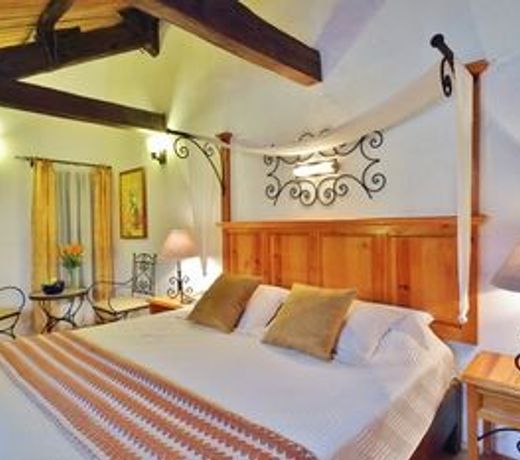 Hotel Casavieja
