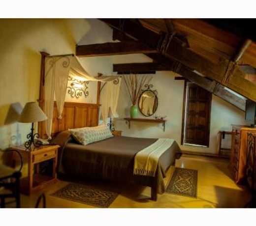Hotel Casavieja