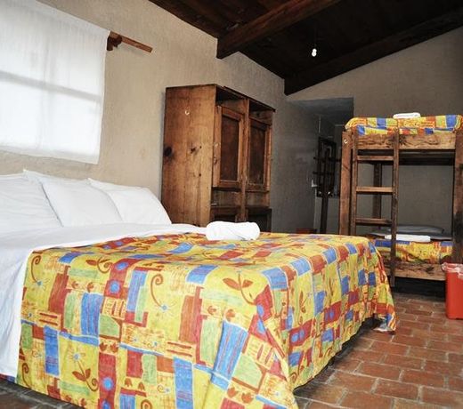Rossco Backpackers Hostel