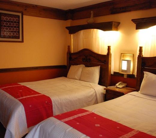 Hotel Tematico Mision Colonial