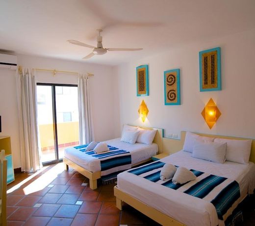 Hotel Plaza Phocea