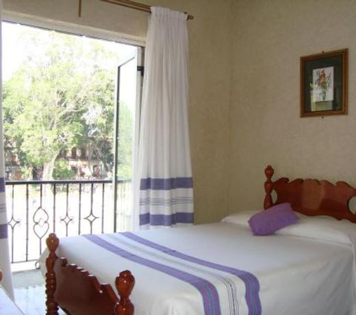 Hotel Marques Del Valle