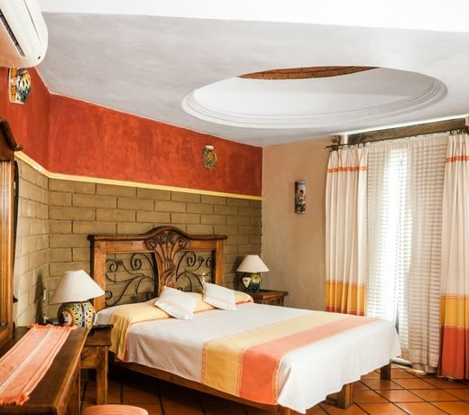 Hotel Boutique La Casona Colorada