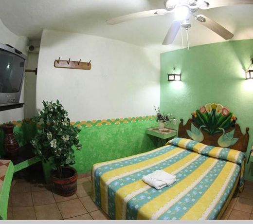 HOTEL LA CASITA