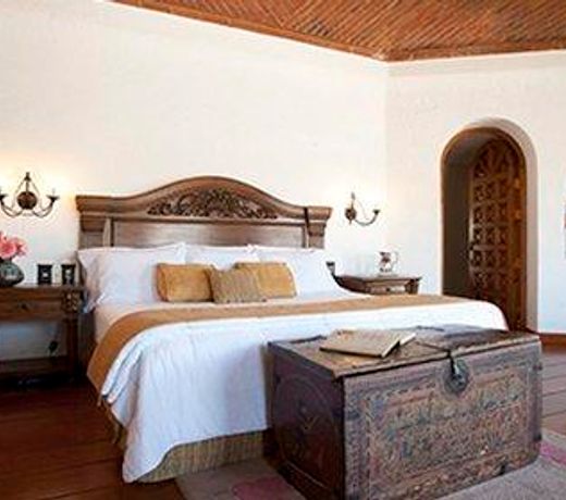 Mision Grand Casa Colorada