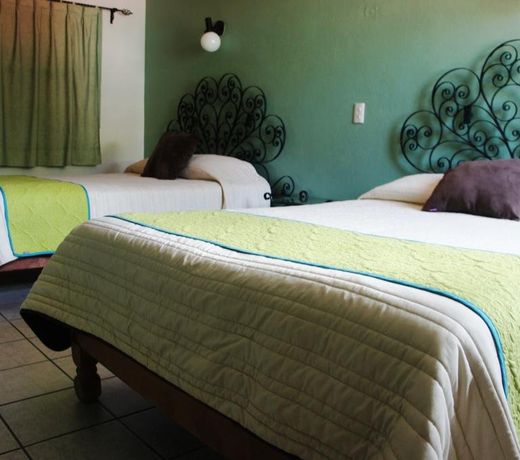 Hotel Mansion del Cantador