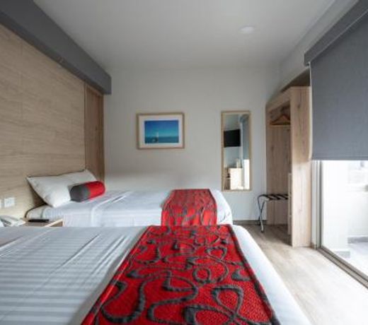Hotel Roble