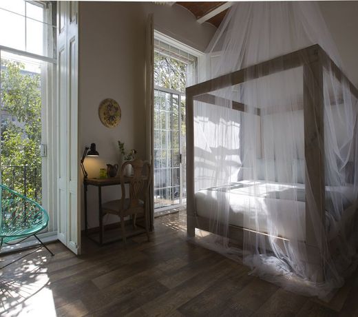 El Patio 77 B&B