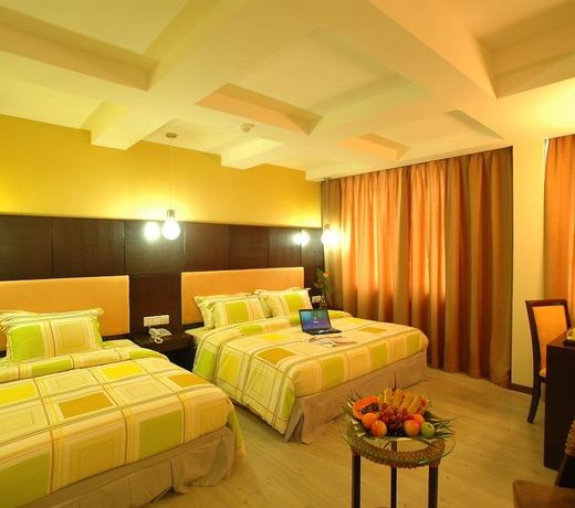 2 Inn 1 Boutique Hotel & Spa