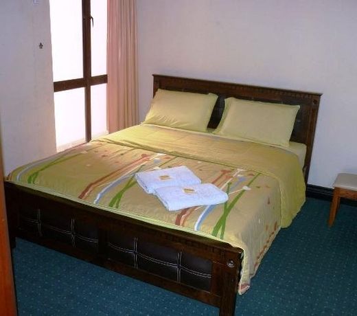 KK Stays Residence @ Marina Court Condominium