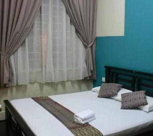 Borneo Backpackers