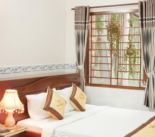 Hung Anh Hotel