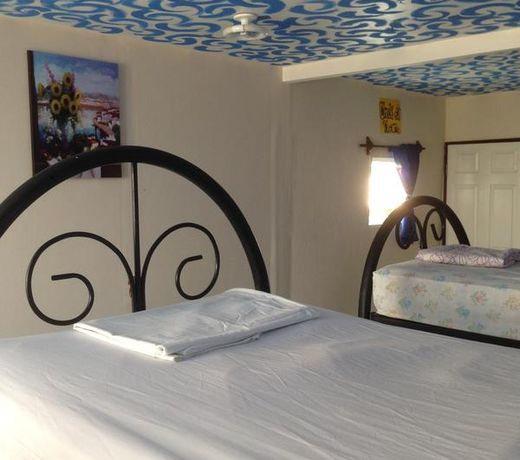 Hostal Brisas y Olas