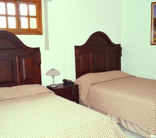 Hotel Los Pinos